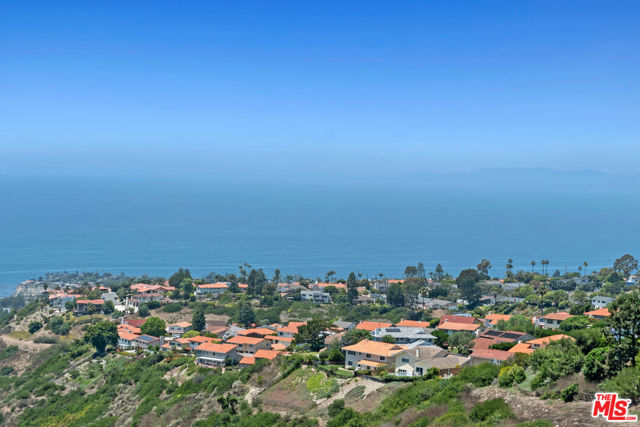 6542 Ocean Crest Drive, Rancho Palos Verdes, California 90275, 2 Bedrooms Bedrooms, ,2 BathroomsBathrooms,Residential,Sold,Ocean Crest,24419131