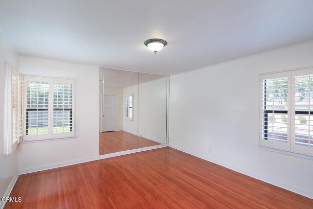 Detail Gallery Image 12 of 31 For 3411 S Cochran Ave, Los Angeles,  CA 90016 - 3 Beds | 2 Baths