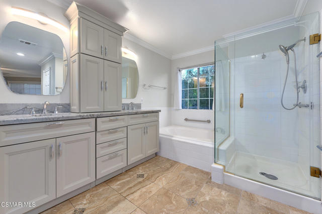 1044 Larry Court, Newbury Park CA: https://media.crmls.org/mediaz/ec204b0d-246f-4a04-9099-8c0382b9233a.jpg