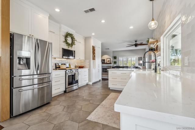 13925 Illerongis Road, Jamul CA: https://media.crmls.org/mediaz/ec208bc8-f0aa-40b3-b463-b39bcec72931.jpg