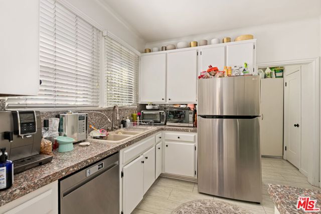 6410 W 6th Street, Los Angeles CA: https://media.crmls.org/mediaz/ec21e017-3940-47ad-9394-64b244c79124.jpg