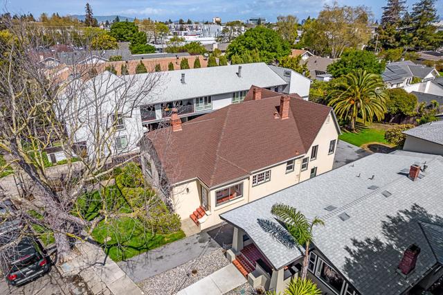 828 Highland Avenue, San Mateo CA: https://media.crmls.org/mediaz/ec222d58-1e2f-4ce3-a80f-c5c419b8c9a3.jpg