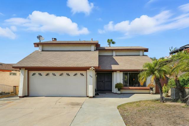 3444 Corte Loro, San Diego CA: https://media.crmls.org/mediaz/ec22a521-d600-4527-97cd-cc6f38be7bcc.jpg