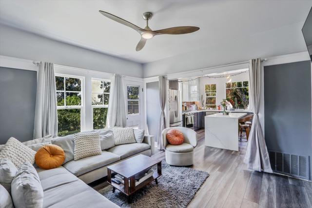1035 Edgemont Place, San Diego CA: https://media.crmls.org/mediaz/ec2308d7-e856-4395-a153-862d6295fc2b.jpg