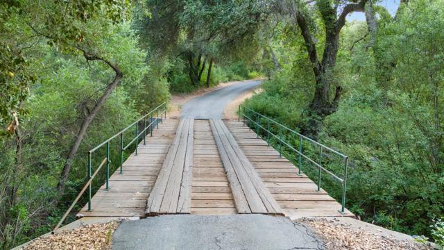 Image 4 of 24 For 25218 Black Canyon Rd