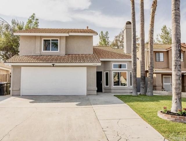 Detail Gallery Image 2 of 10 For 39762 Knollridge, Temecula,  CA 92591 - 3 Beds | 2/1 Baths