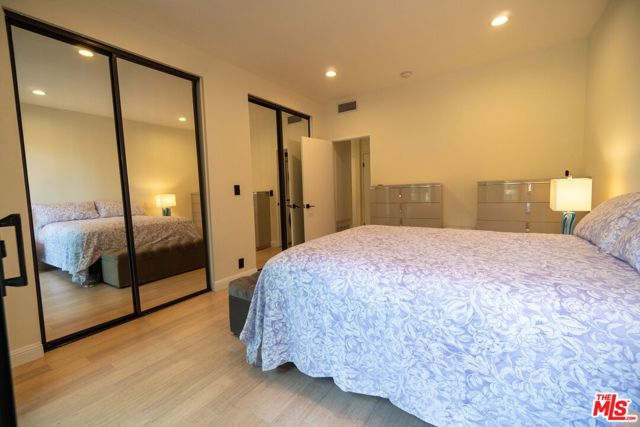 8110 Manitoba Street, Playa del Rey CA: https://media.crmls.org/mediaz/ec241458-89b3-4d31-b177-2c728098d4d8.jpg