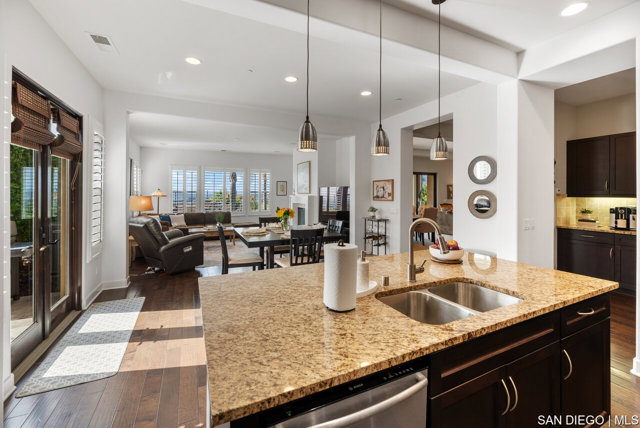 15234 Maple Grove LN, San Diego CA: https://media.crmls.org/mediaz/ec24a5ec-acdd-4359-8602-b22e1c5cc3f8.jpg