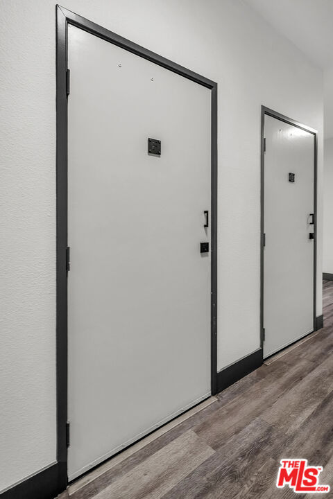 https://media.crmls.org/mediaz/ec28a047-bc41-458f-a6df-30ea7d9f4764.jpg?preset=X-Large