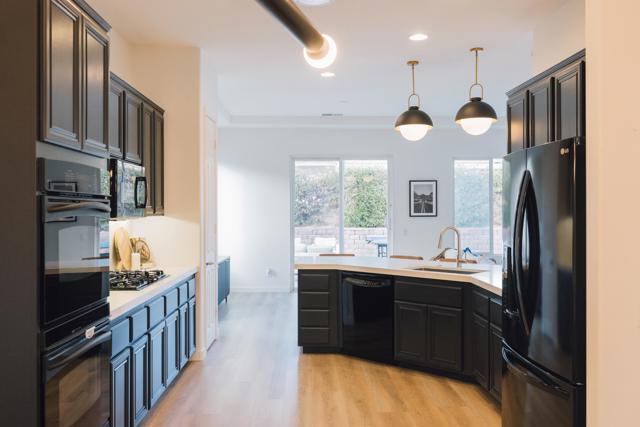 79846 Amora Drive, La Quinta CA: https://media.crmls.org/mediaz/ec29f61f-9ade-404c-ad7e-ab739f3026c5.jpg