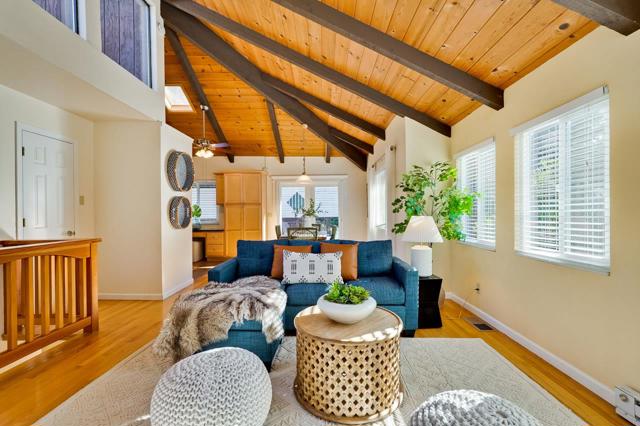 851 Burns Avenue, Aptos CA: https://media.crmls.org/mediaz/ec2a89e8-a5c4-4dd3-9657-9455601eaced.jpg
