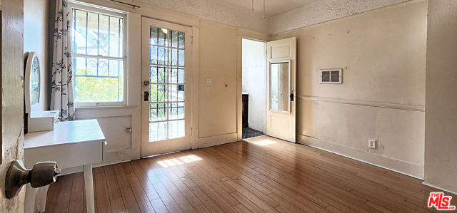 1130 S Hoover Street, Los Angeles CA: https://media.crmls.org/mediaz/ec2af1fa-35a4-4a14-a2f5-082f838eb5b6.jpg