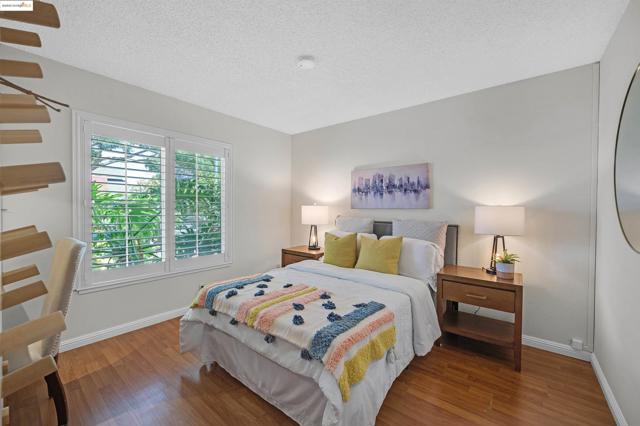 32212 Deborah Dr, Union City CA: https://media.crmls.org/mediaz/ec2eb986-fb6b-460e-97e6-210036602e3b.jpg
