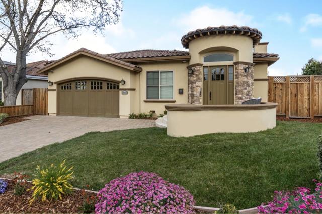 10860 Johnson Avenue, Cupertino CA: https://media.crmls.org/mediaz/ec2f2b6a-587c-4a64-9c86-64e8968b893f.jpg