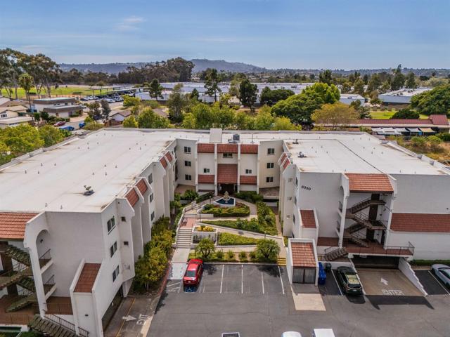 6330 Genesee Ave, San Diego CA: https://media.crmls.org/mediaz/ec2fbb07-6bc5-4ab4-a45d-fc4c0643a812.jpg