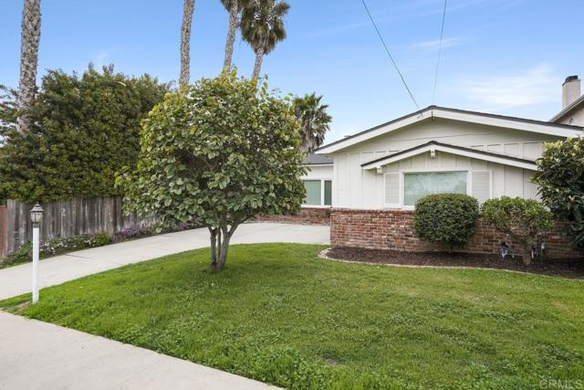 7255 Volta Court, San Diego CA: https://media.crmls.org/mediaz/ec3037d4-8a89-4aca-aad4-c537edbf0ac1.jpg
