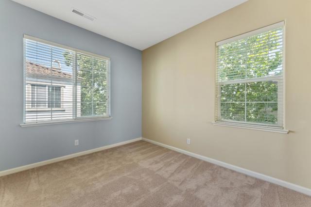 850 Foxworthy Avenue, San Jose CA: https://media.crmls.org/mediaz/ec304497-1ee4-4f26-97bc-5f0b1bbd1247.jpg