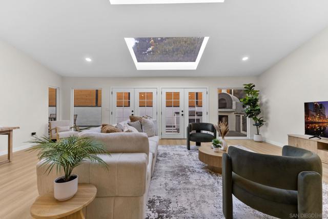 2128 Missouri St, San Diego CA: https://media.crmls.org/mediaz/ec30b3fc-d047-4c60-9a13-e3b736dd47ae.jpg