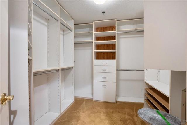 2888 Torrey Pines Rd, La Jolla CA: https://media.crmls.org/mediaz/ec30c65f-2d6a-4589-9aad-7e0cb8f32e01.jpg