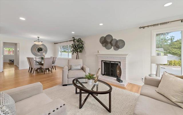 Image 5 of 34 For 1231 Claremont Drive