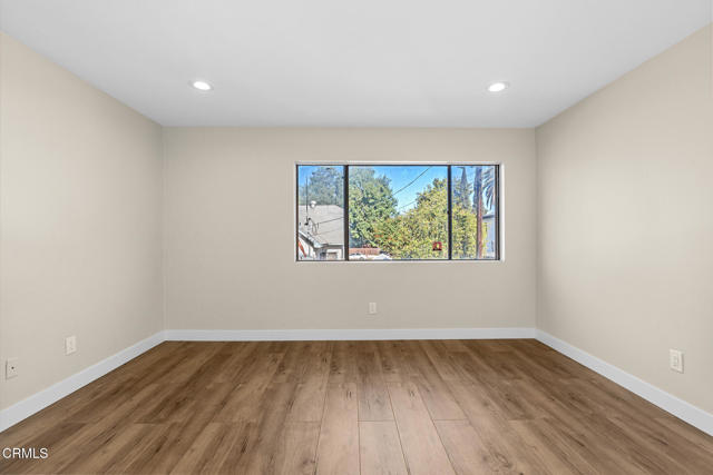 3512 3514 E 7th Street, Los Angeles CA: https://media.crmls.org/mediaz/ec327539-5092-4e15-83ee-d90328e2c171.jpg