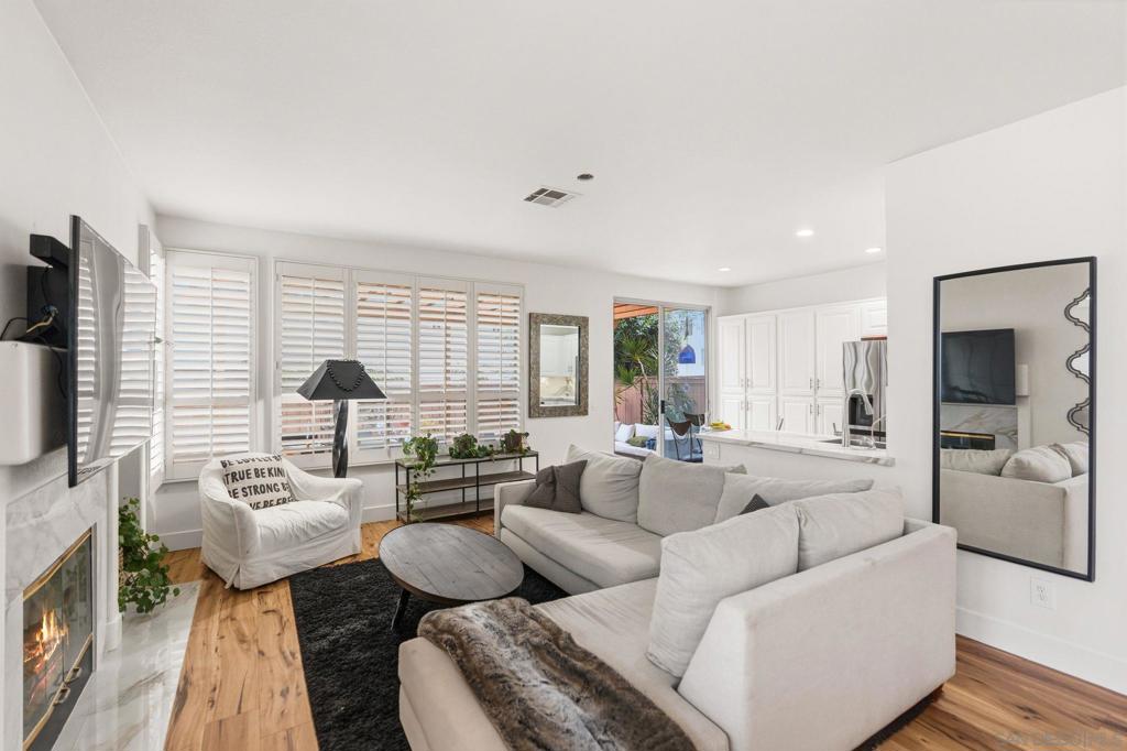 5572 Renaissance Ave. - photo 10