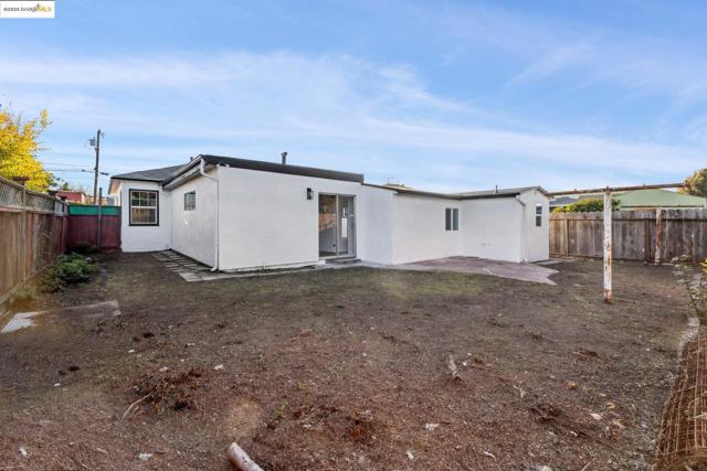 1921 Coalinga Ave, Richmond CA: https://media.crmls.org/mediaz/ec33165b-9dd3-485d-ae96-acea6e9ae332.jpg