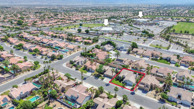 Image 31 of 33 For 45360 Desert Fox Drive