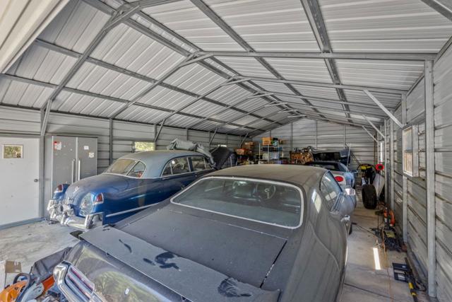 15805 Uvas Road, Morgan Hill CA: https://media.crmls.org/mediaz/ec34ad96-6ae3-4f2a-b7d7-8c899ee4c4c6.jpg