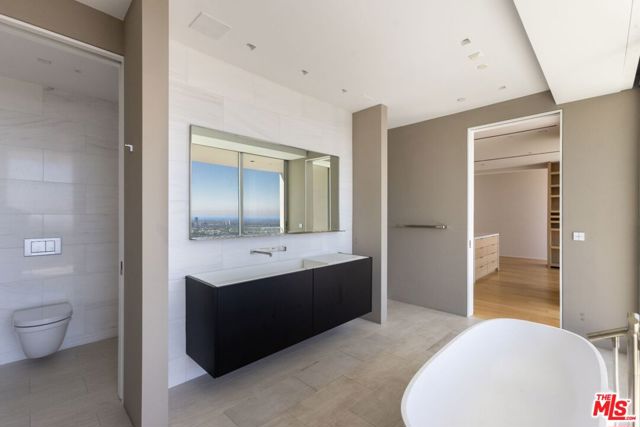 1853 Sunset Plaza Drive, Los Angeles CA: https://media.crmls.org/mediaz/ec35386b-a1f1-4df5-a4f4-7cf8973cbd6b.jpg