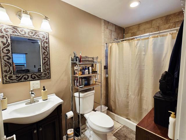 9690 Bundy Drive, Santee CA: https://media.crmls.org/mediaz/ec35d477-d93d-412e-ae10-12b928f1ffce.jpg