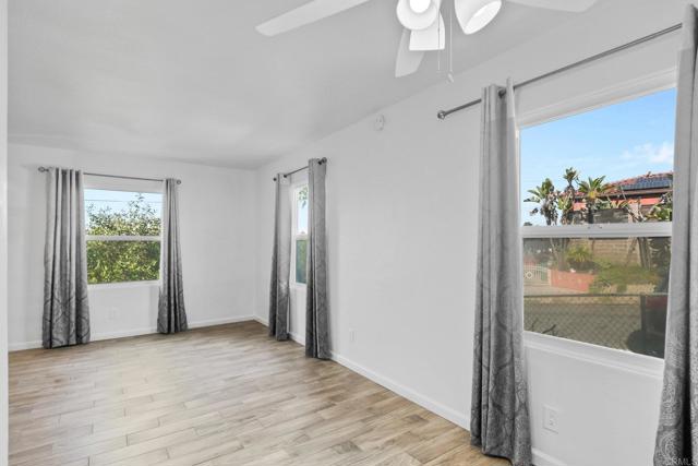 Detail Gallery Image 11 of 32 For 5977 Balmoral Dr, San Diego,  CA 92114 - 2 Beds | 1 Baths