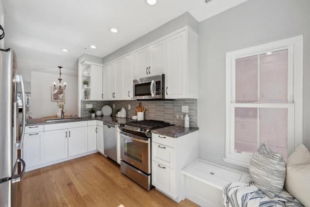 139 Pacchetti Way, Mountain View CA: https://media.crmls.org/mediaz/ec36b3ae-0632-4550-ba37-eb6d242dfe24.jpg
