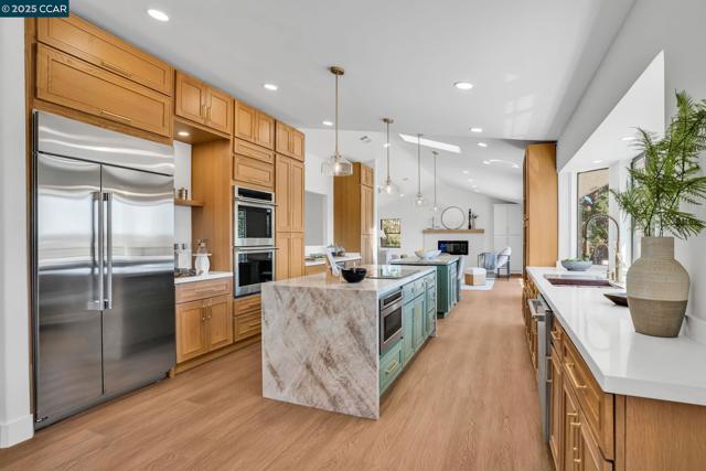 5505 Old School Rd, Pleasanton CA: https://media.crmls.org/mediaz/ec37e0fb-793d-4507-870f-54fbd1828112.jpg