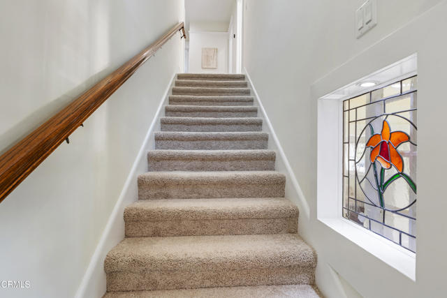 1954 Primrose Avenue, South Pasadena CA: https://media.crmls.org/mediaz/ec38d848-0040-4a95-be37-d1ba5380e779.jpg