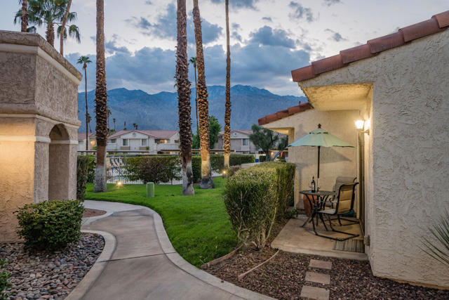 505 S Farrell Drive #S115, Palm Springs, CA 92264