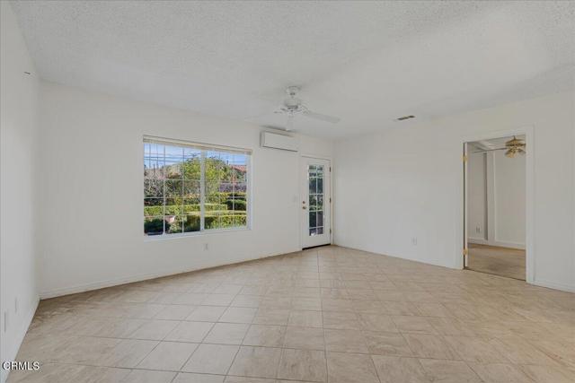 Detail Gallery Image 5 of 76 For 5076 Alta St, Simi Valley,  CA 93063 - 3 Beds | 2 Baths