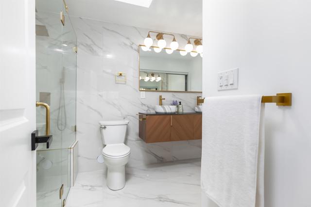 Detail Gallery Image 37 of 75 For 3840 Tomahawk Ln, San Diego,  CA 92117 - 5 Beds | 2 Baths