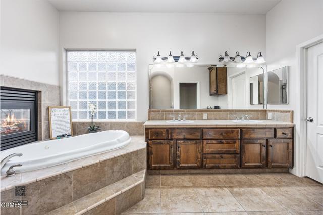 Detail Gallery Image 23 of 38 For 9905 Lightner Way, Bakersfield,  CA 93311 - 3 Beds | 2/1 Baths