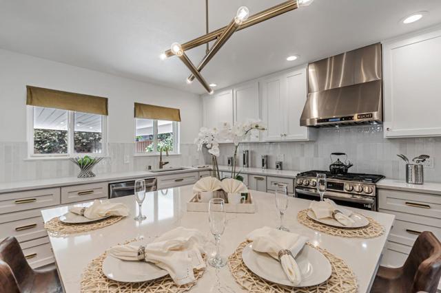 2225 Montezuma Drive, Campbell CA: https://media.crmls.org/mediaz/ec3c46db-30c2-4288-9763-d56a2730018d.jpg