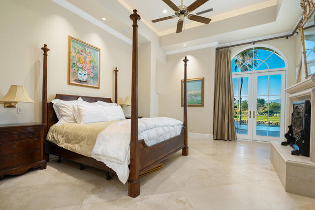 80614 Via Pessaro, La Quinta CA: https://media.crmls.org/mediaz/ec3e5bcc-ce03-4c65-85aa-51c39f9c3f52.jpg