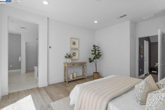 8918 Rudder Way, Newark CA: https://media.crmls.org/mediaz/ec3e9680-c23d-42ec-b96a-924a487818d1.jpg
