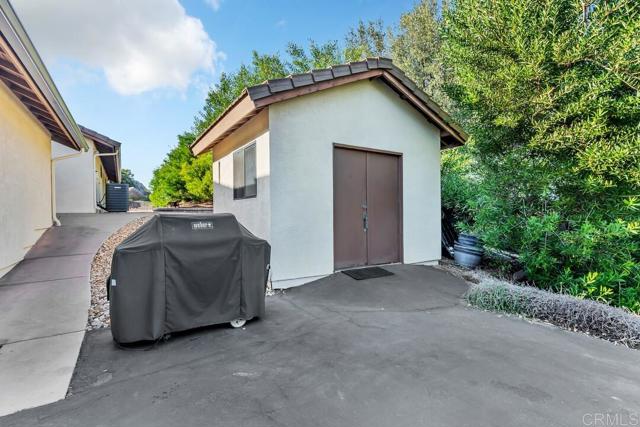 Detail Gallery Image 35 of 47 For 2302 Shaylene Way, Alpine,  CA 91901 - 3 Beds | 2/1 Baths