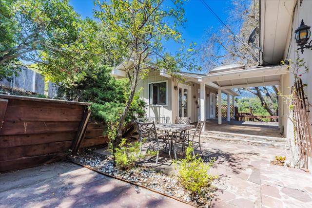 5824 Arboretum Drive, Los Altos CA: https://media.crmls.org/mediaz/ec3fcf6c-e9bf-490e-b47e-17d8a3945162.jpg