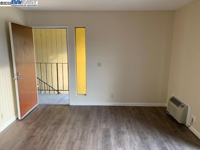 2170 Fremont St, Concord CA: https://media.crmls.org/mediaz/ec404d6f-a2d2-4275-83ce-72d56ecce55d.jpg