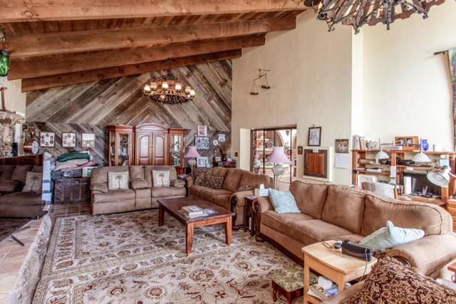 125 Springfield Road, Moss Landing CA: https://media.crmls.org/mediaz/ec405279-e1fa-4ef3-b5e2-6cdfb6e75d09.jpg