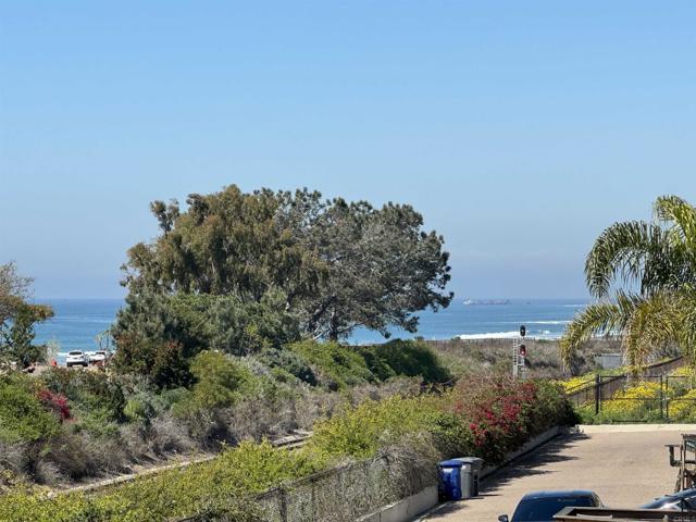 Detail Gallery Image 5 of 44 For 417 N Cedros Ave, Solana Beach,  CA 92075 - 4 Beds | 4 Baths