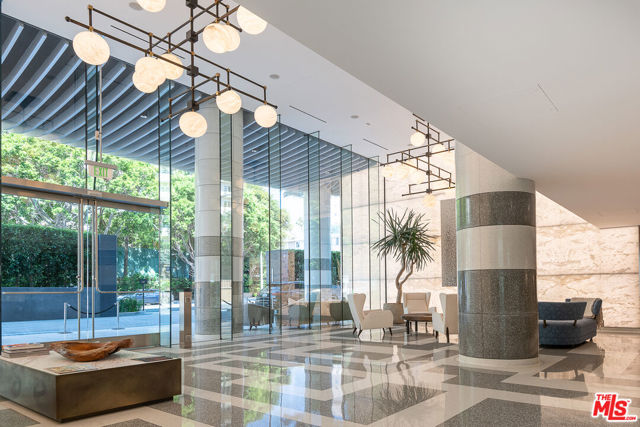 9000 W 3rd Street, Los Angeles CA: https://media.crmls.org/mediaz/ec4440ea-94f0-4b0a-ac60-116dbed781cc.jpg