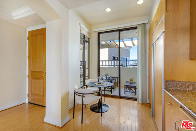 11847 Gorham Avenue, Los Angeles CA: https://media.crmls.org/mediaz/ec448739-39d8-49a1-82c5-dcf4cf033d59.jpg