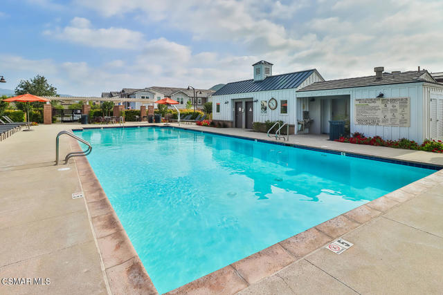 1953 Cottage Drive, Simi Valley CA: https://media.crmls.org/mediaz/ec4542e7-76ff-47a4-9f0d-f09d259dee32.jpg